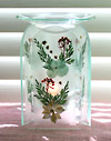 Photo of our very pretty Pressed Flowers aromatherapy diffuser